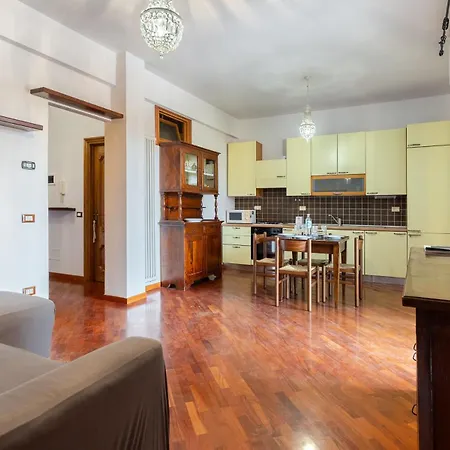 Apartmán Hostdomus - Altrove