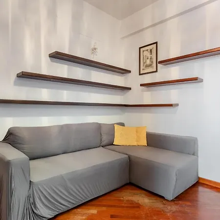 Hostdomus - Altrove *