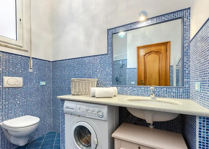 Hostdomus - Altrove *