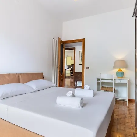 Hostdomus - Altrove Lägenhet Villanova d'Albenga