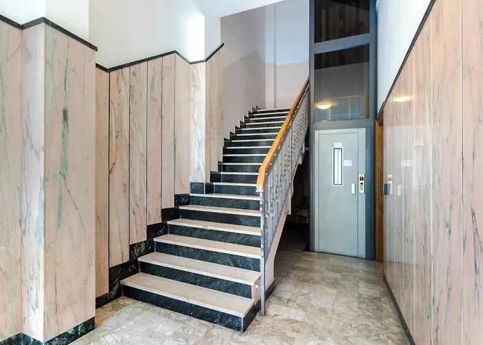 Hostdomus - Altrove Villanova d'Albenga